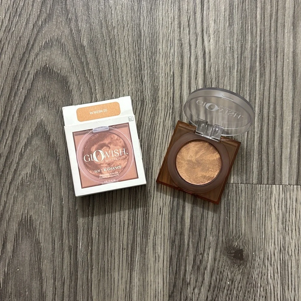 Huda Beauty Glowish Mini Bronzer